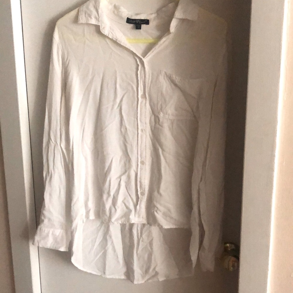 Velvet Heart collared button down blouse.